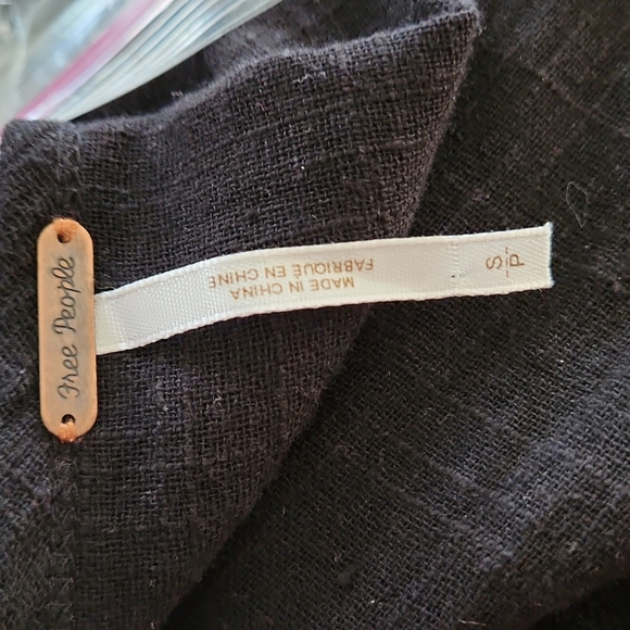 Free People Summer Loving Linen Blend Blouse in Black Small NWT MSRP $98 FP1008 - Picture 9 of 14